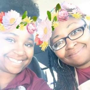 Meet your Posher, Eisha